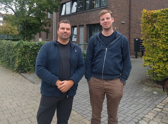 Benny Eyckmans en Pieter Cowé voor de nieuwe locatie LOI Benny Eyckmans en Pieter Cowé voor de nieuwe locatie LOI